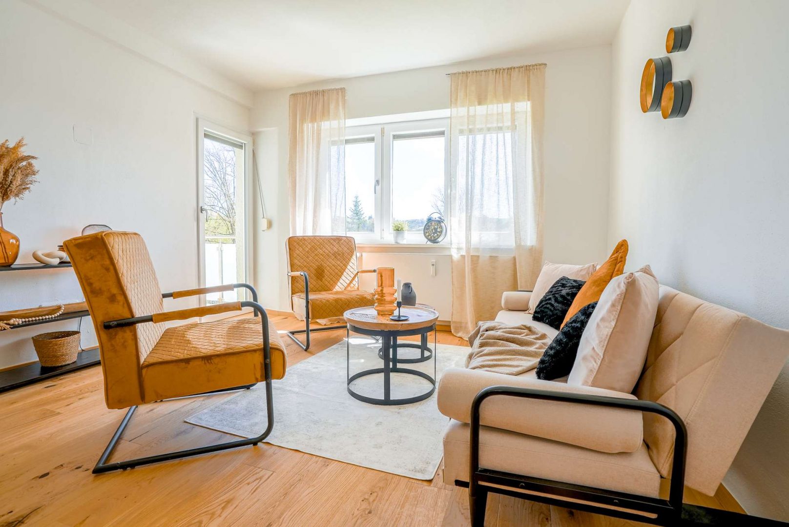 Read more about the article Provisionsfrei! Frisch sanierte 4-Zimmer-Wohnung mit Donaublick