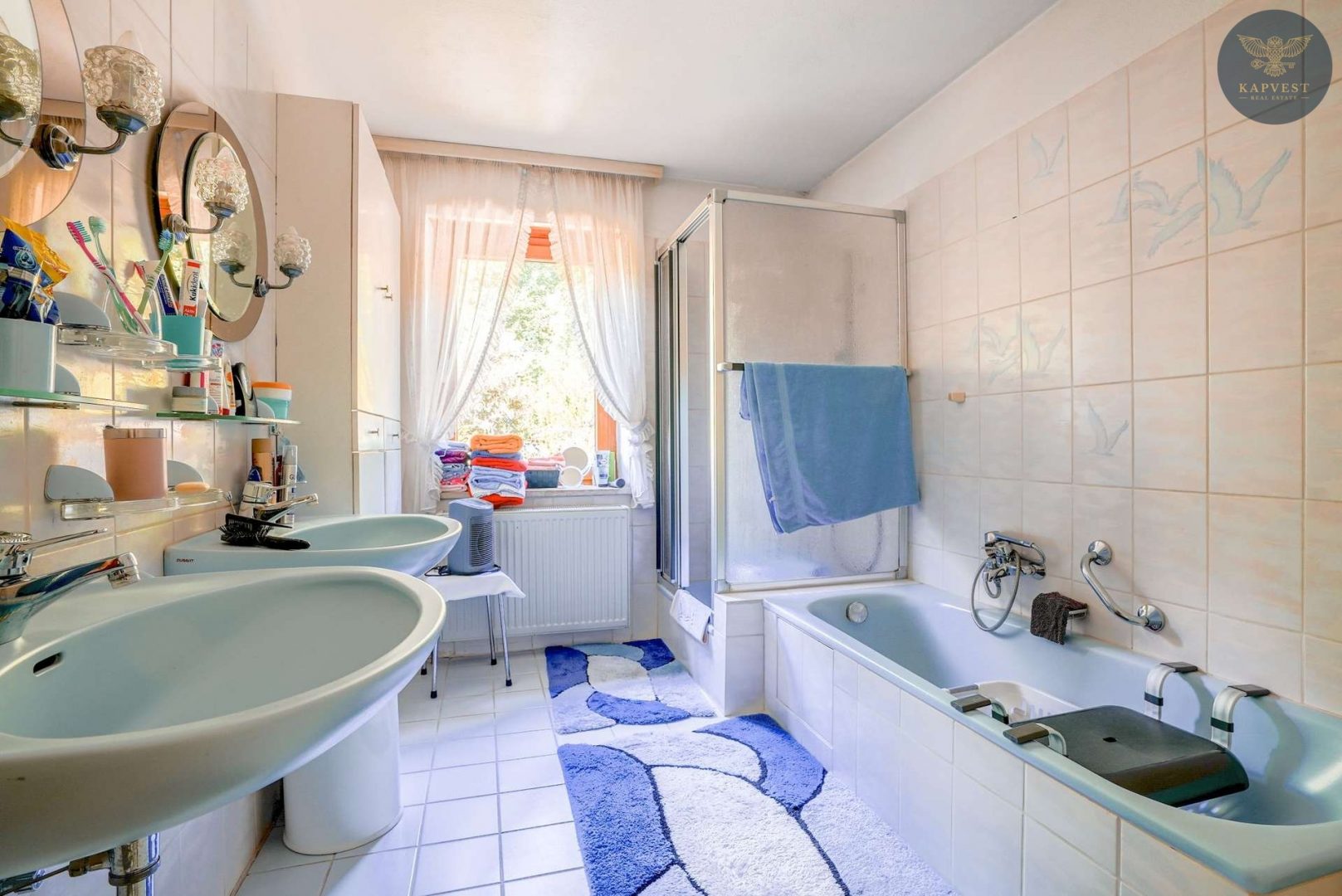 Badezimmer EG