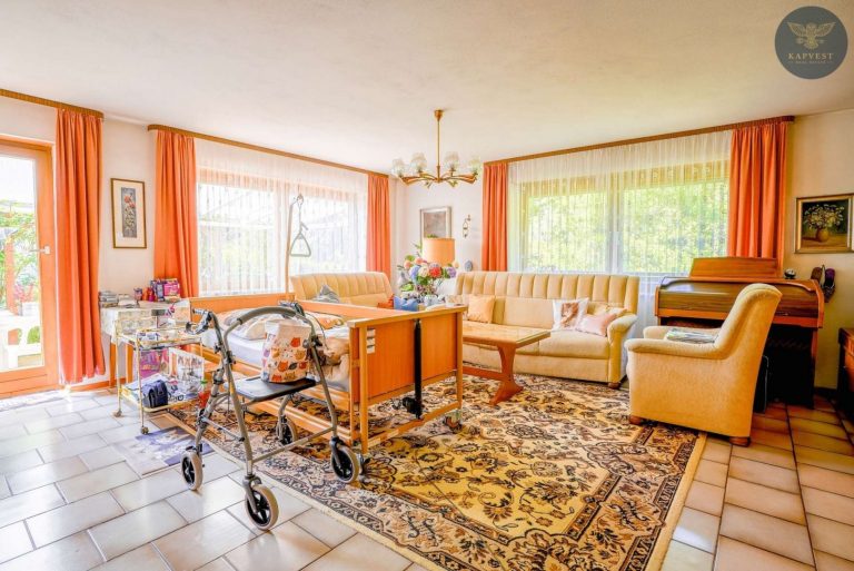 Wohnzimmer EG