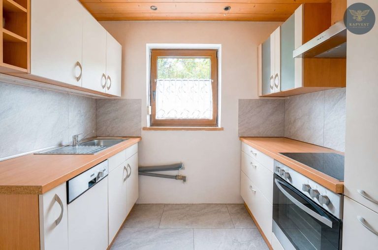 EG - 3-Zimmer Wohnung Küche aktuell
