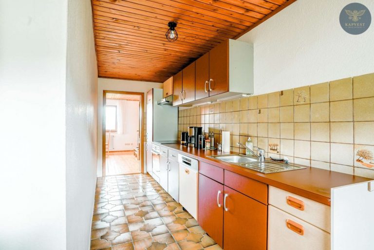 2.OG - 2-Zimmer Wohnung Küche aktuell