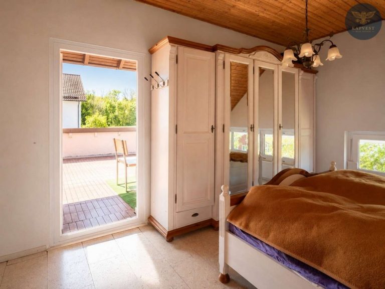 Schlafzimmer OG aktuell